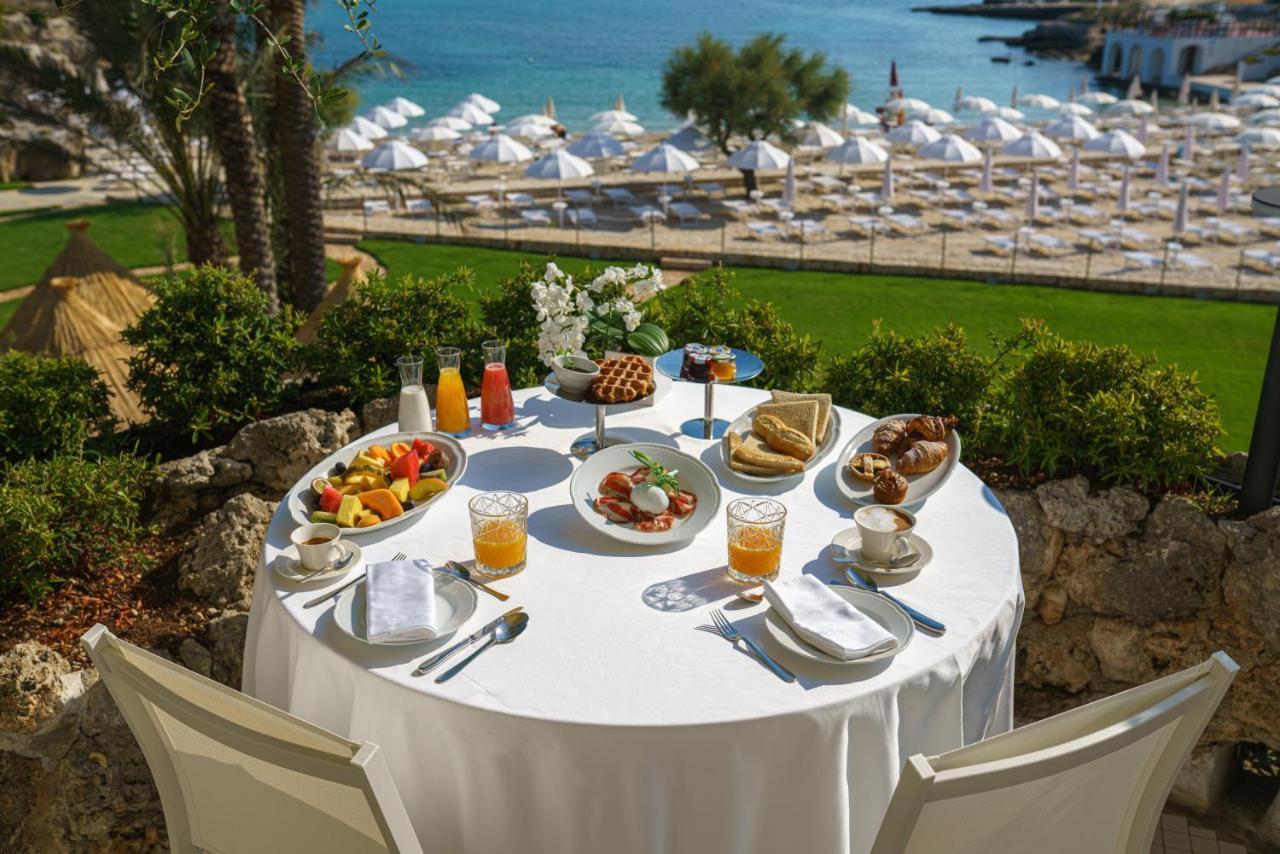 Grotta Palazzese Beach Hotel Polignano a Mare Exterior photo